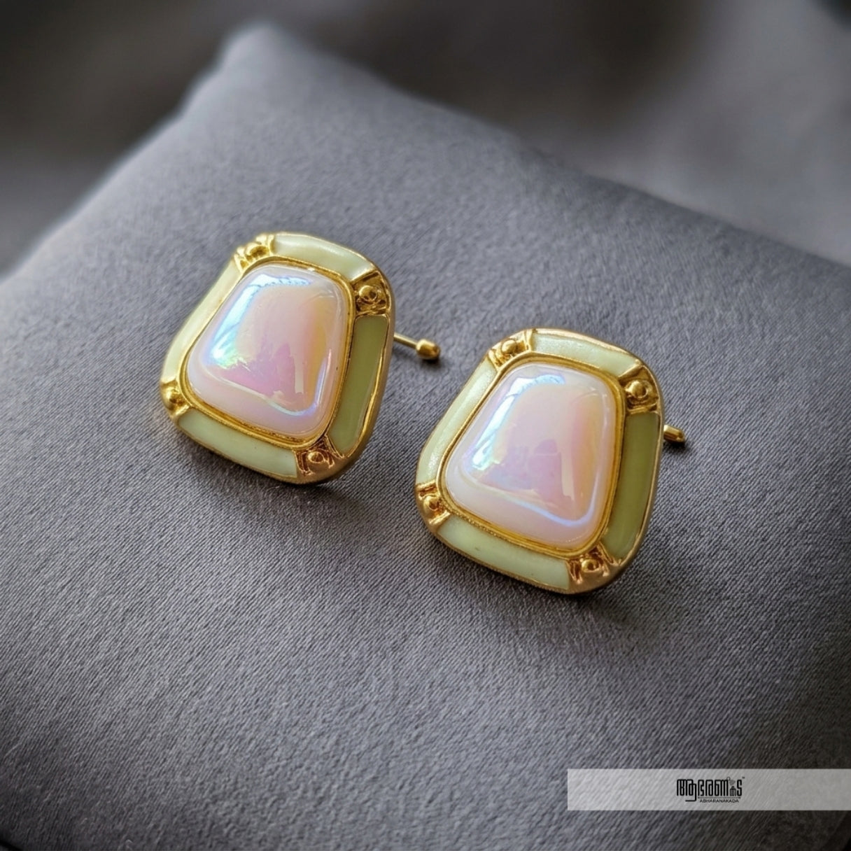 Thermal effect Korean Studs