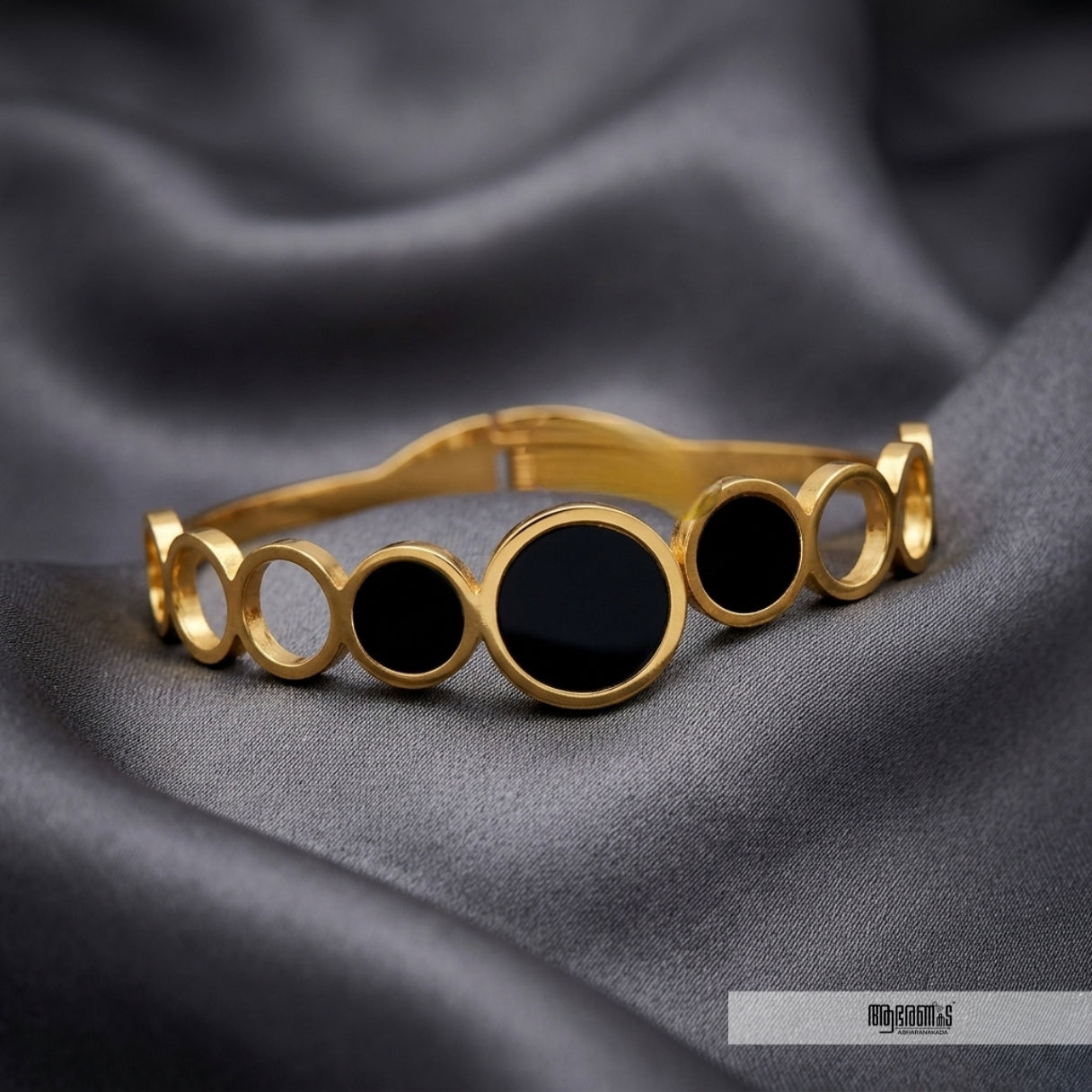 Circle Anti Tarnish Bangle Bracelet