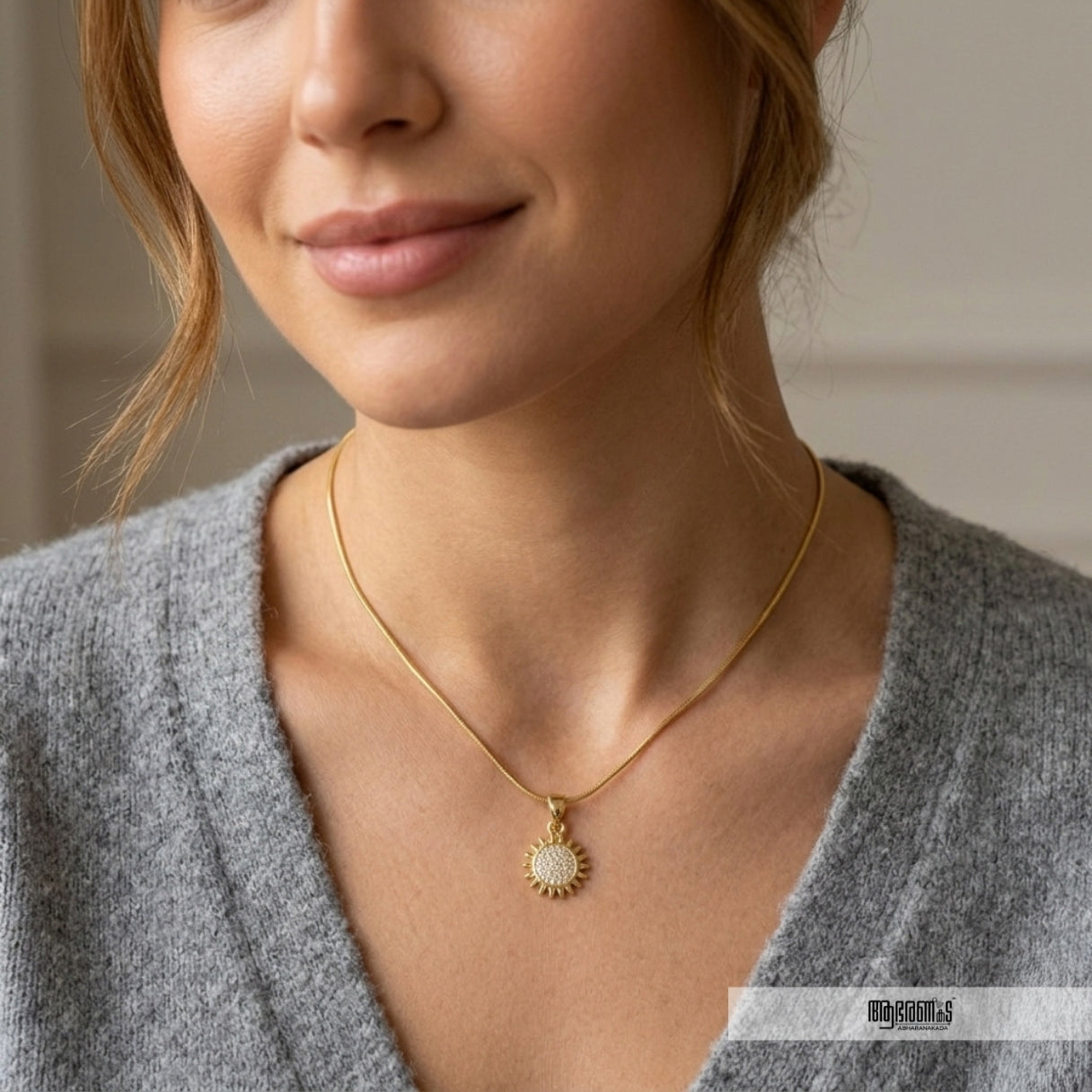 White stone studded Sunflower pendant Necklace