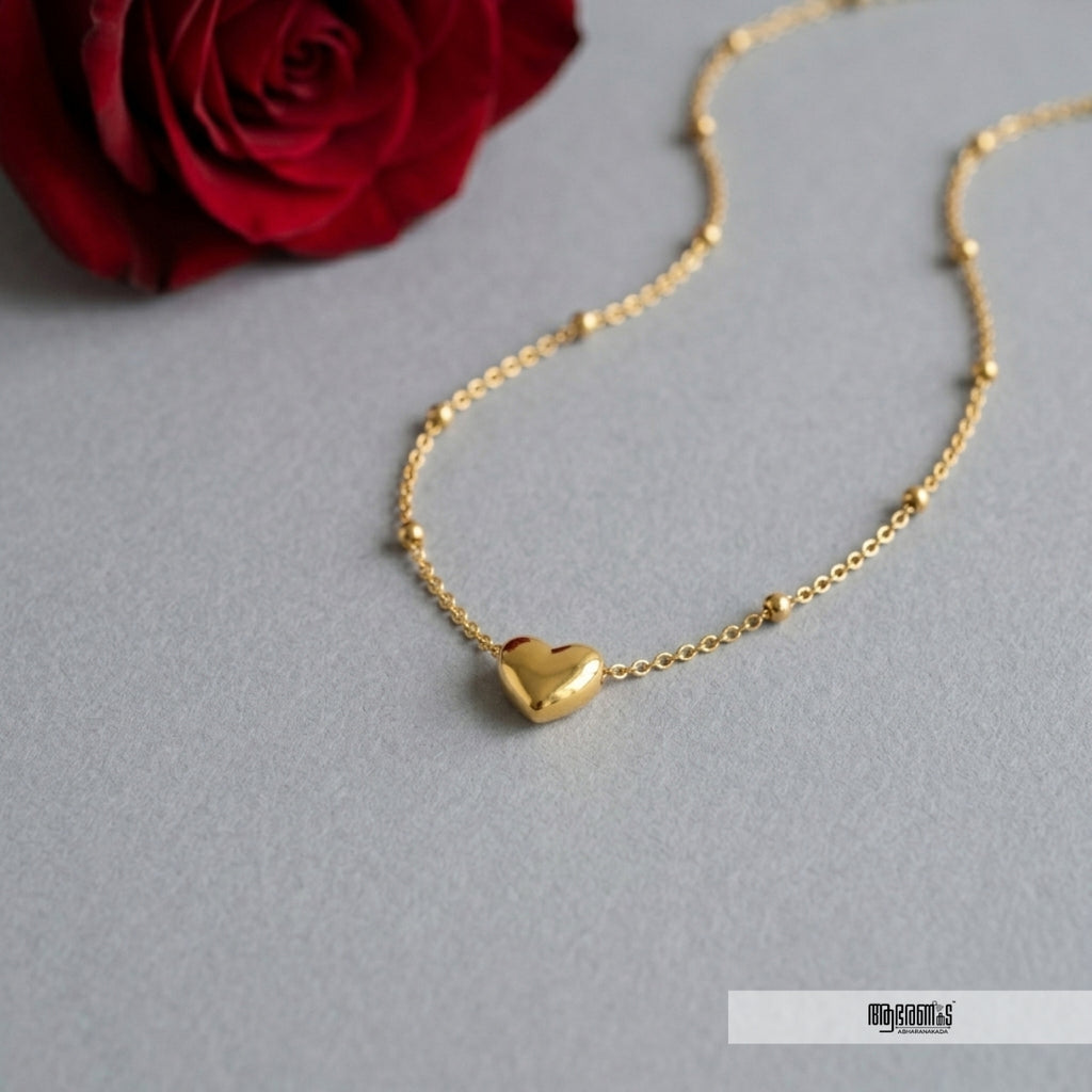 Simple Heart Beaded Necklace