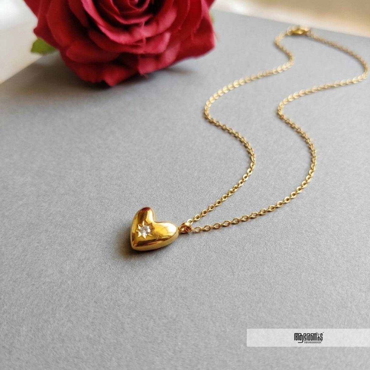 Hanging Heart Pendant Necklace